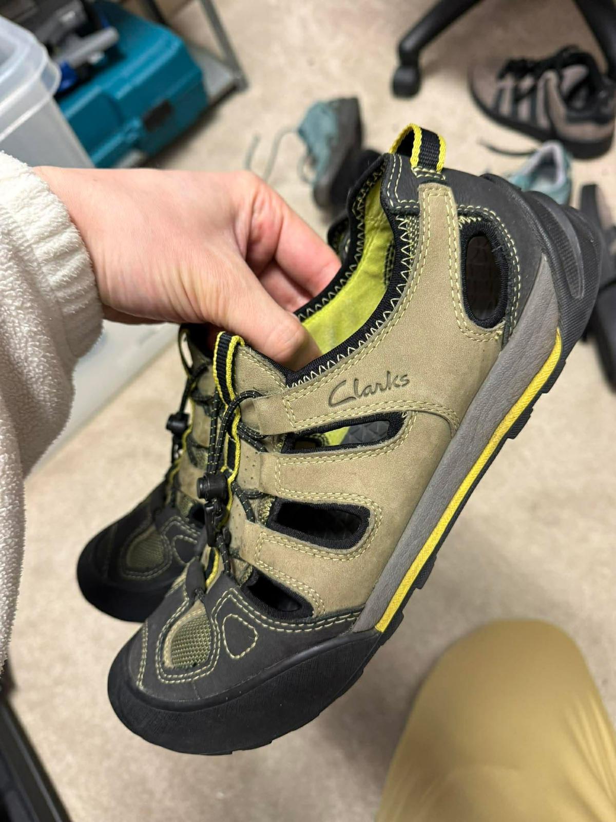 Grade A Preloved Mixed Footwear – 50 pairs